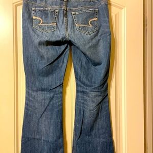 American Eagle Distressed Jeans